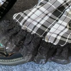 Gothic Dark College Style Color-block Checkered Ruffled Leg Warmer