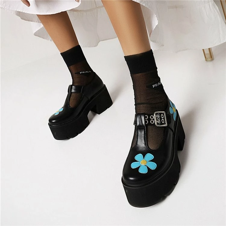 Women's Mary Janes Fashion Lolita Floral Pattern Square Buckle Platform Pumps - Image 5