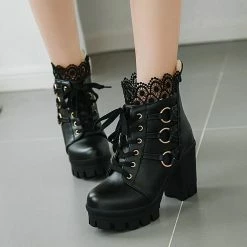 Victorian Vintage O-Ring Lace Chunky Heel Boots