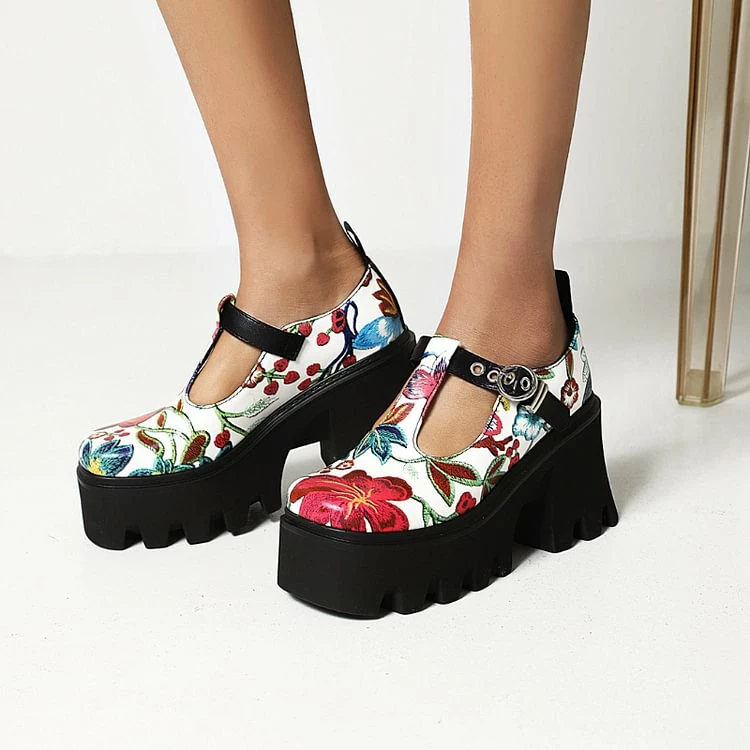 Vintage Round Toe Mary Janes High Platform Pumps - Image 3