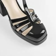 Chunky Heel T Strap Closed Toe Sandals
