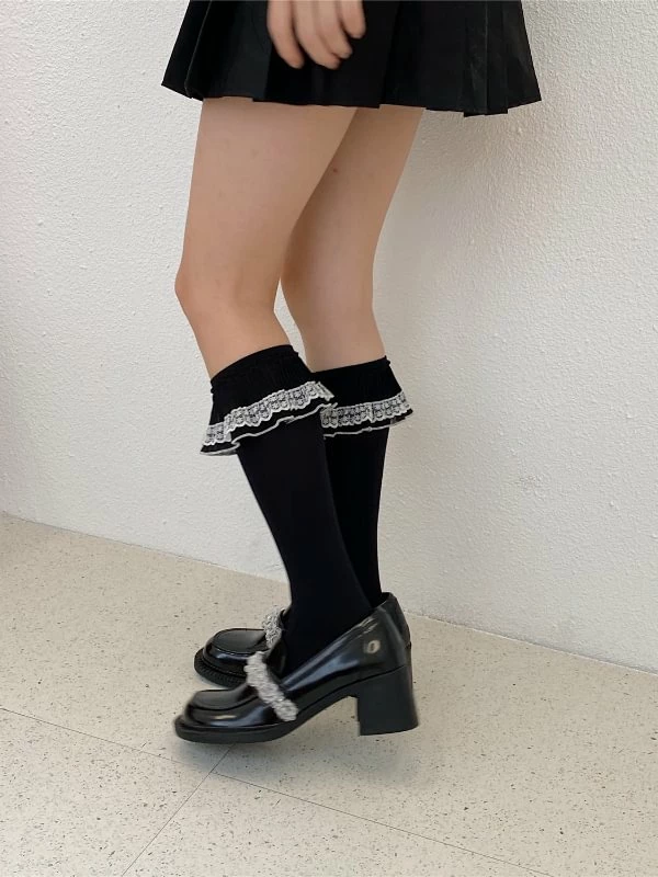 JK Lolita Style Lace Decorated Ruffled Stockings - Image 2